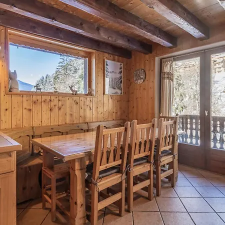 Magnifique Mistouflon Chalet
